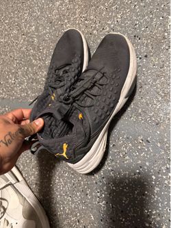 Women shoes