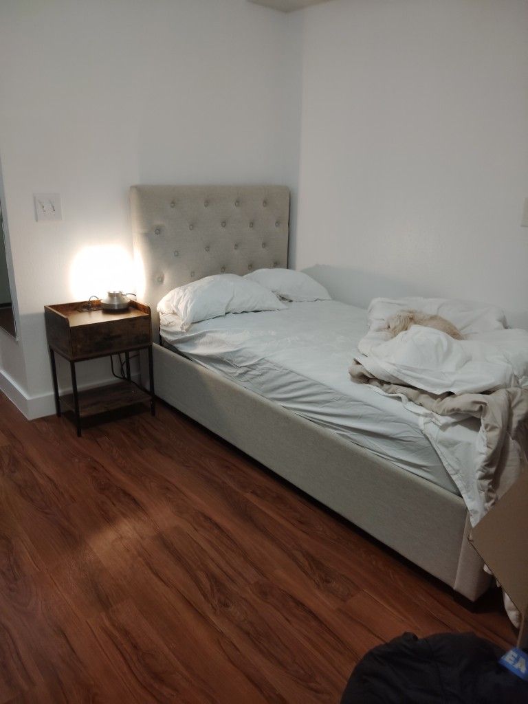 Twin Bed