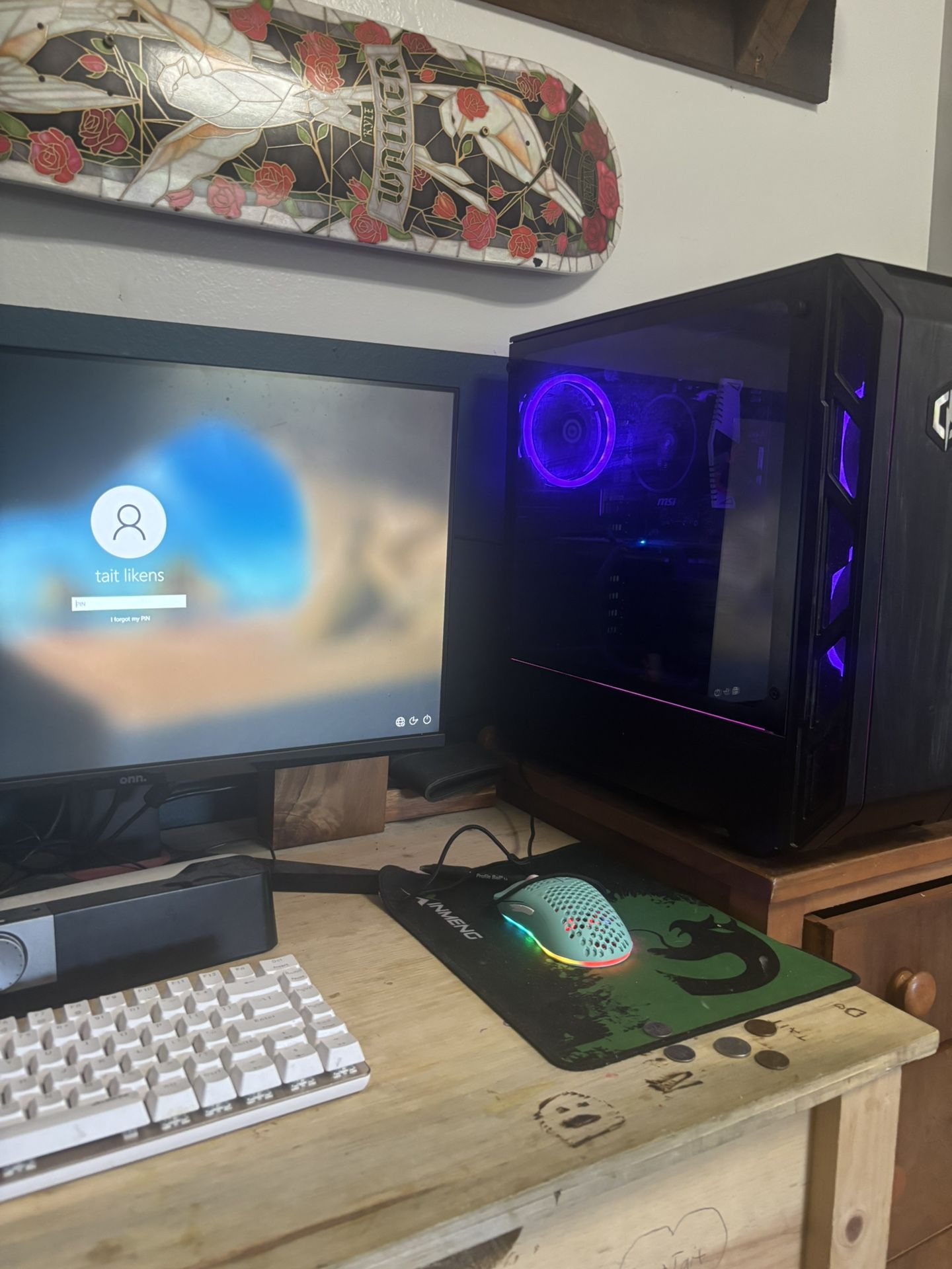 PC GAMER SERIES AMD GUA1600BST