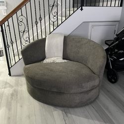 Round Swivel Accent Chair / Couch 
