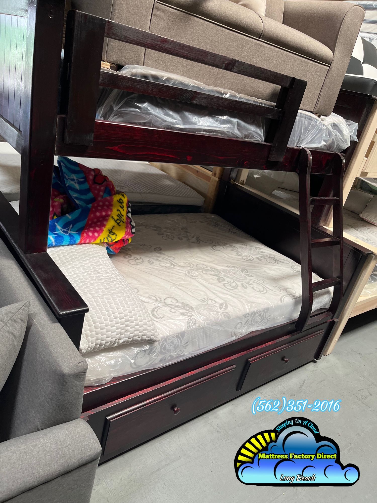 Triple Bunk Bed With Mattresses Colchones Nuevos Bonitos