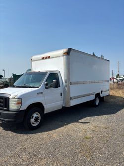 2008 Ford E-350 SD