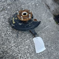 2015 Nissan Leaf Left Front Spindle