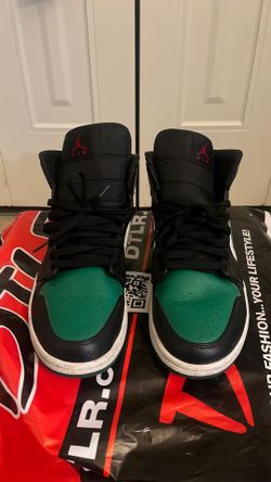 Retro Jordan 1s Pine Green
