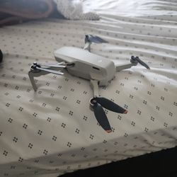 Dji Mini 2 Fly More Combo