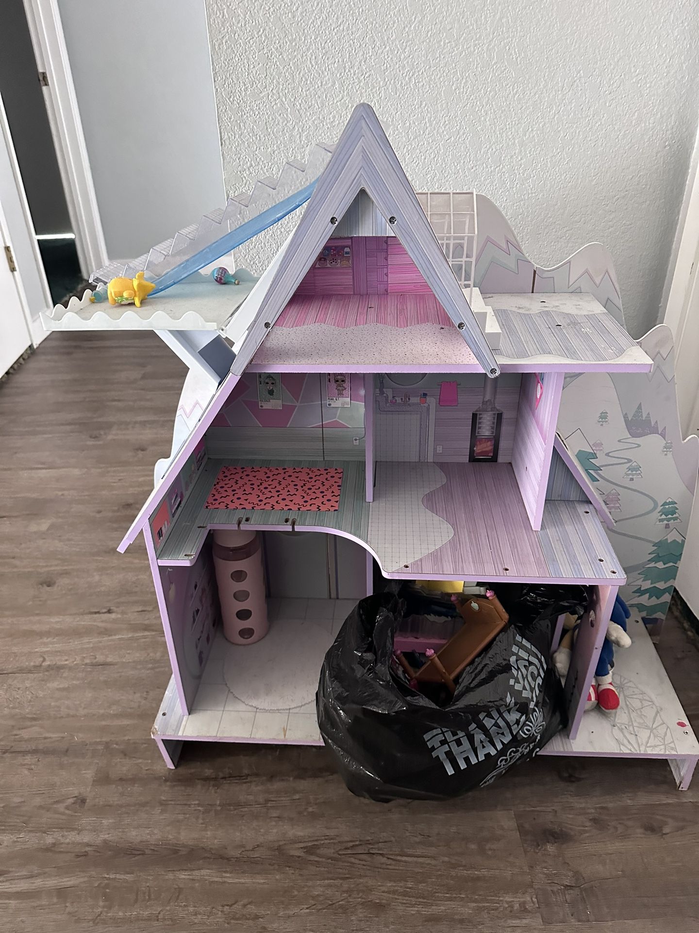 Girls Doll House