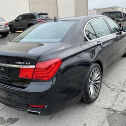 2012 BMW 750