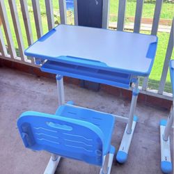 brand new desk and chair