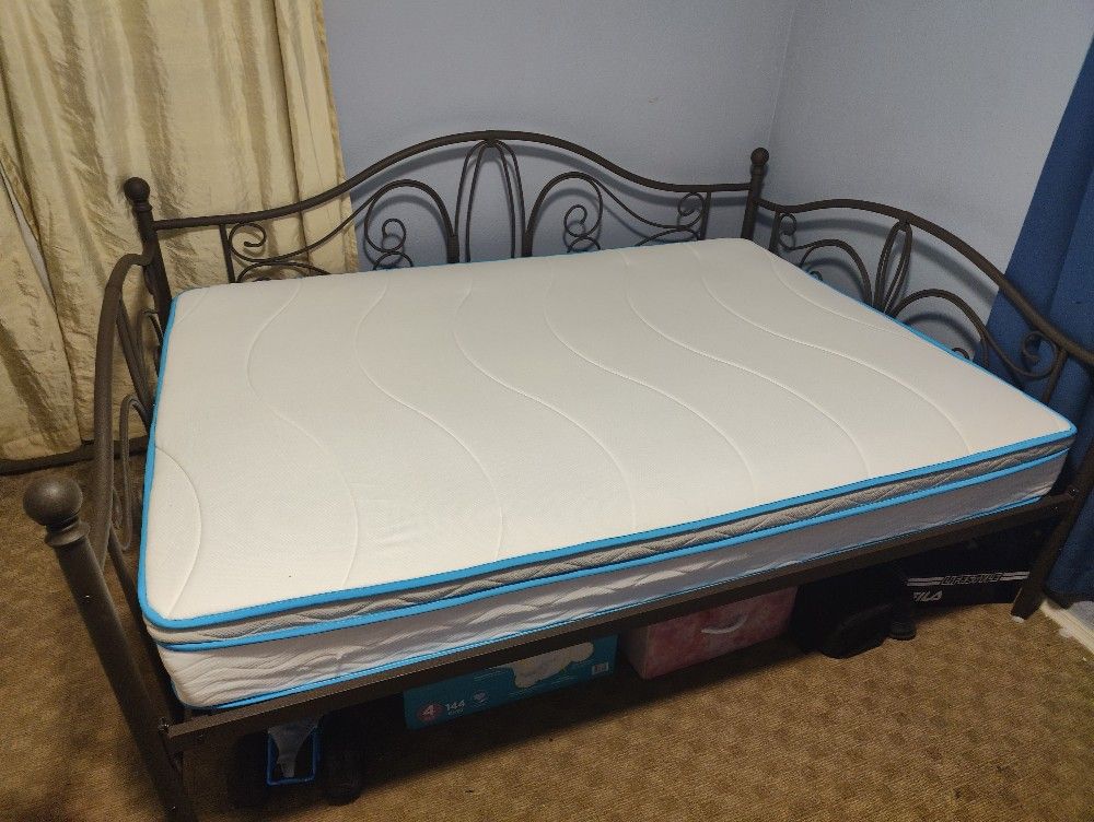 Day Bed for Sale in Phoenix, AZ OfferUp