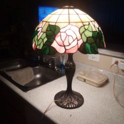 VICTORIAN LAMP