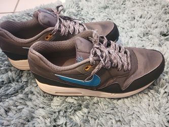 Women's Nike Gym Shoes