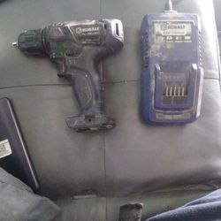 KOBALT DRILL AND CHARGER