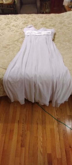 Sleeveless Wedding Gown