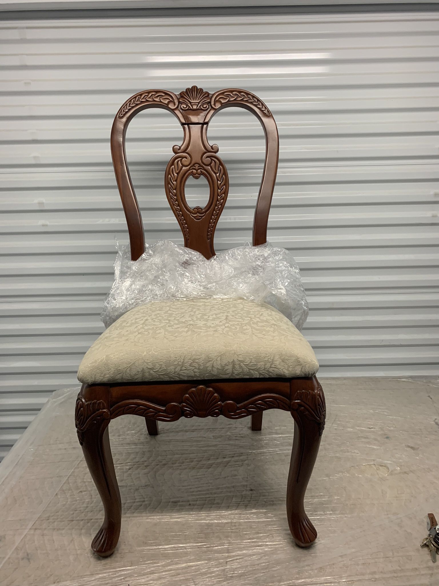 Dining Room Table With 6 Chairs And China Cabinet