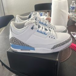 Jordan 3 U.N.C.