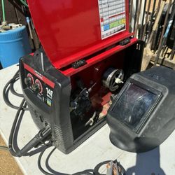 Lincoln MiG  Welder 