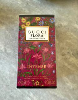 Gucci Flora gorgeous gardenia intense