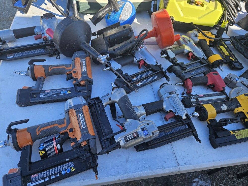 Air Nailer Tools