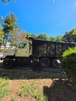 Used dump truck