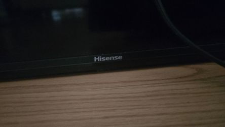 "58" Hisense 4K Smart Roku TV (Model 58R683)