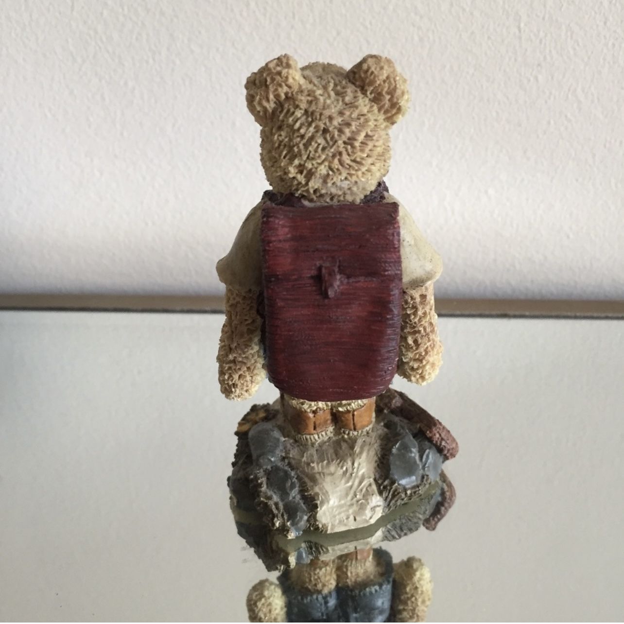 SHELLY BEARS & CO. 1996 Camp Grizzly Animal Bear Camper Figurine