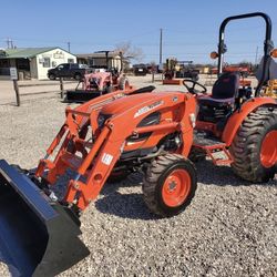 2022 KIOTI CK2610HST TRACTOR
