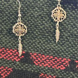 Black Hills Gold Earrings 