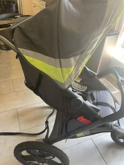Eddie bauer cheap 3 wheel stroller