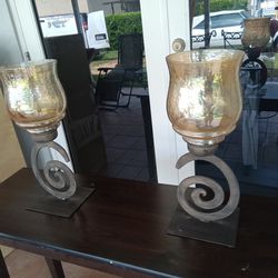 matching candle holders! 75$ delivery available! 