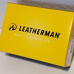 Leatherman Fuse With Leather Case