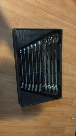 Snap on Wrench set 10-19