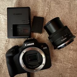 Better Than The G7x!! Cannon EOS R100 Mirrorless Camera 