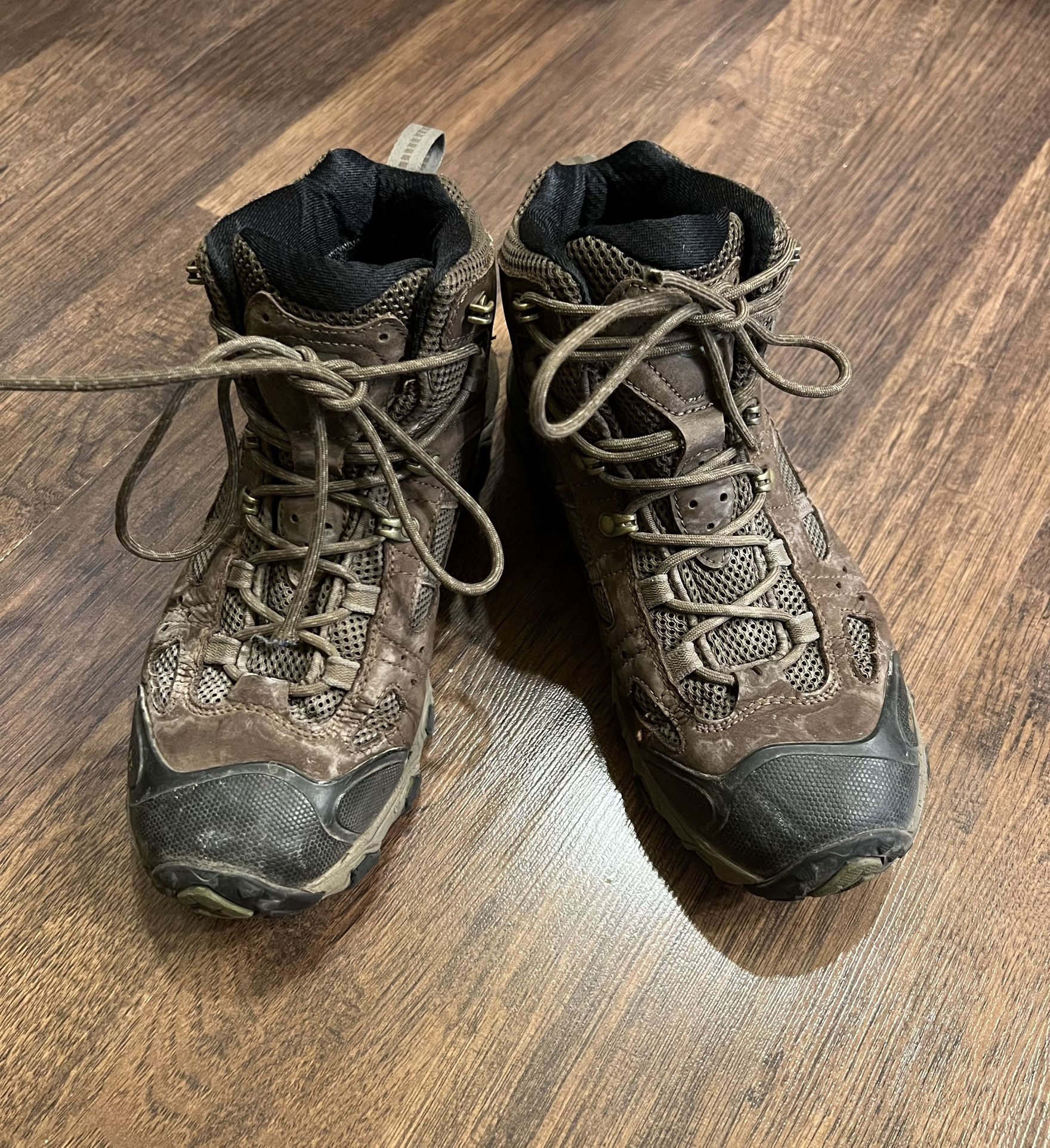 Oboz Men’s Waterproof Hiking Boots