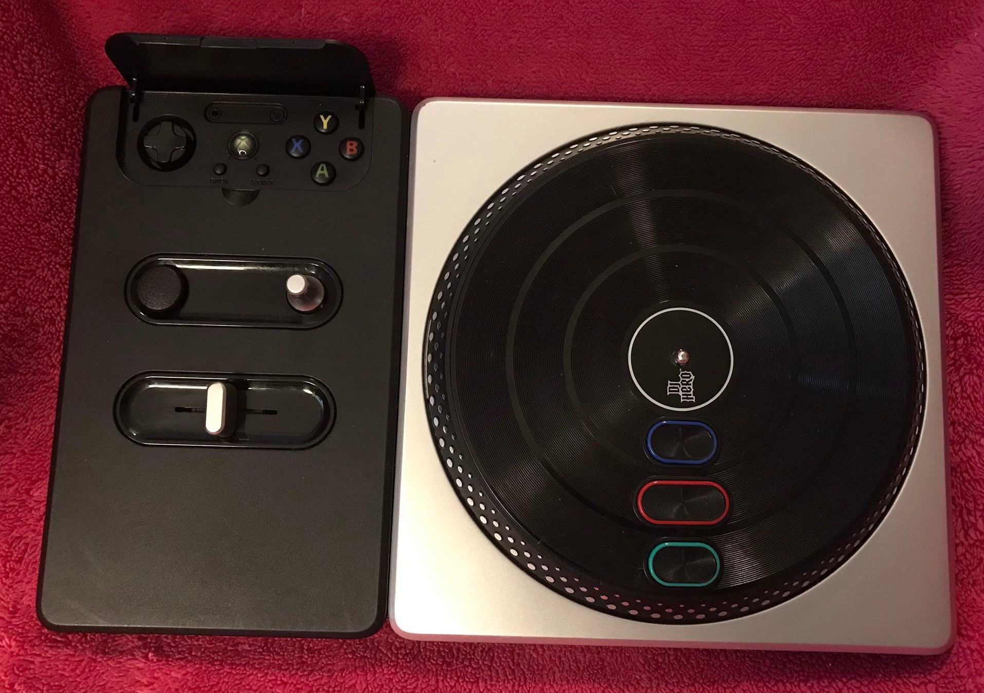 XBOX 360 DJ HERO Turntable Game Controller LIKE NEW!
