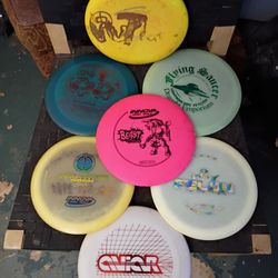  Disc Golf Discs(Hardly used And Used)