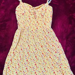 AUW Women’s Short Yellow Dress Size Large
