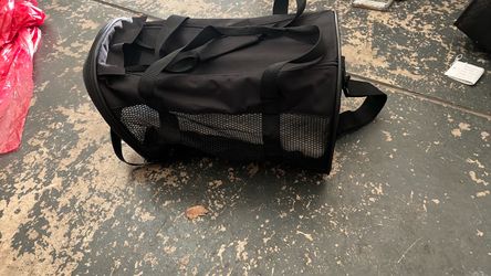 Dog carrier