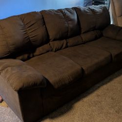 Free Couch 