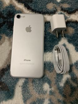 iPhone 7 128g factory unlock like new