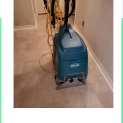Tennant E5 Carpet Cleaner