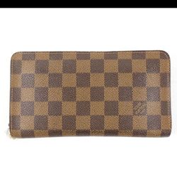 Louis Vuitton Zippy Wallet Authenticated