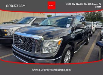 2017 Nissan Titan Crew Cab