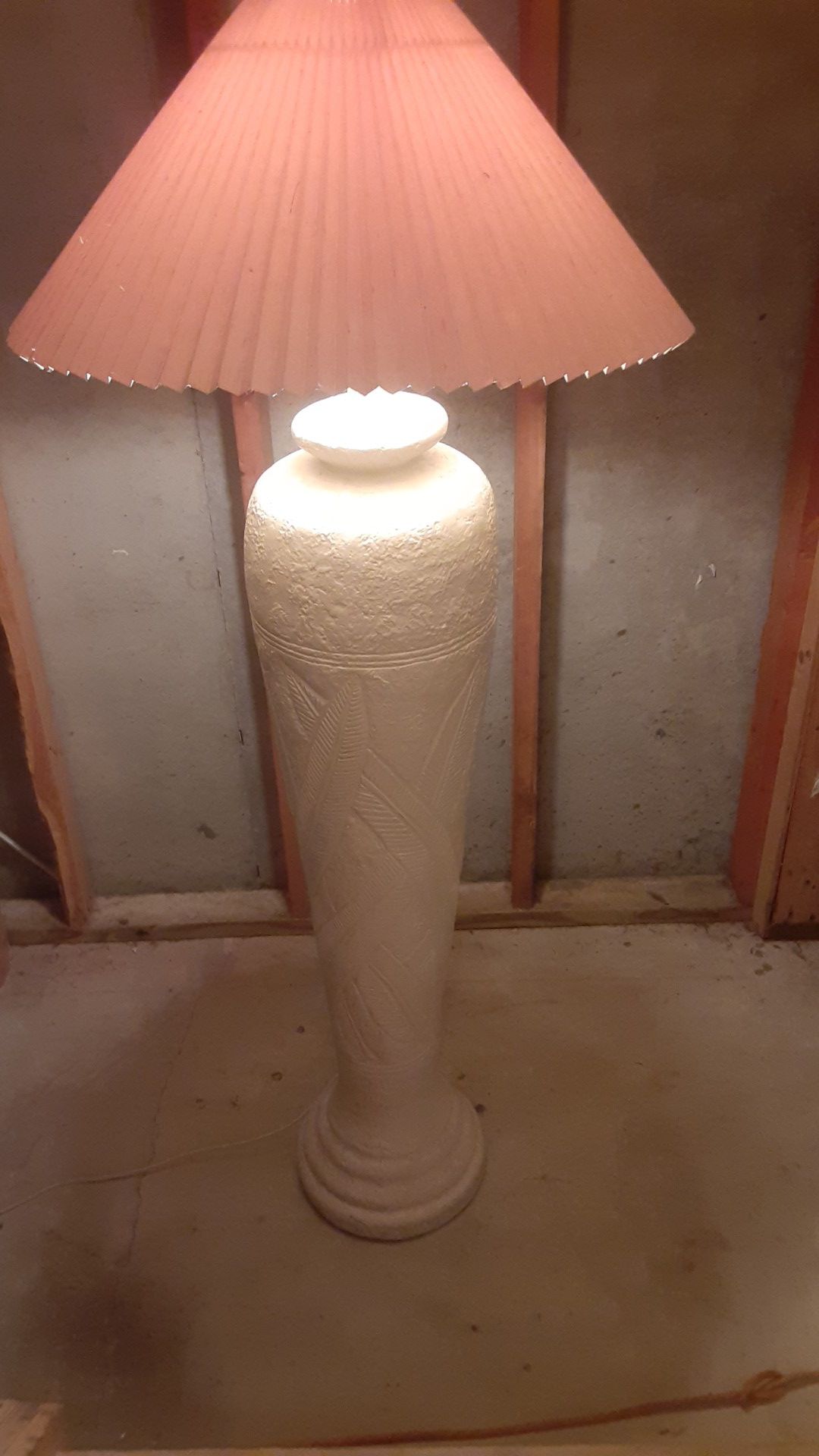 Ceramic Home Decor Detailed Imprint Floor Lamp