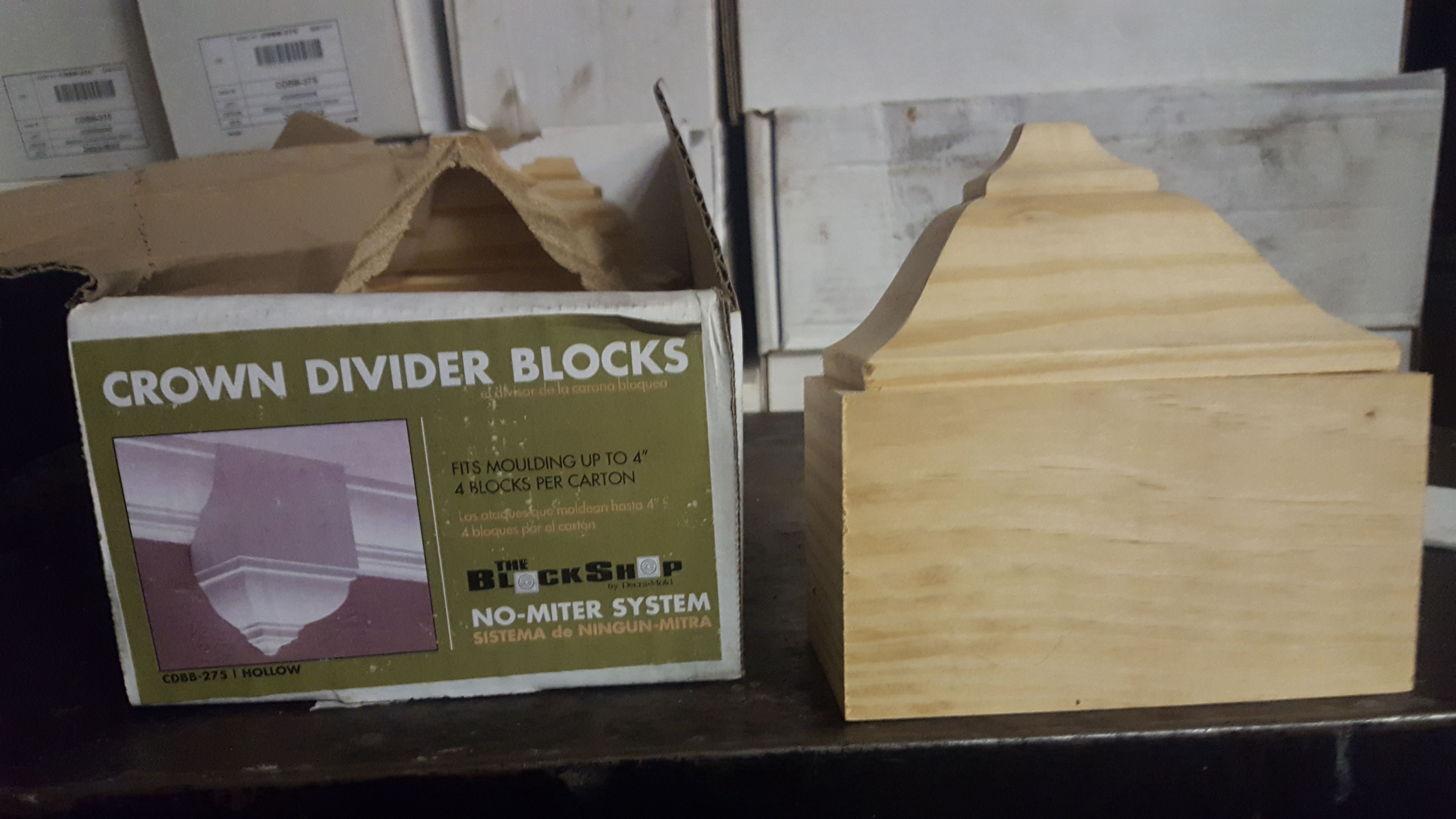 Wood molding block's