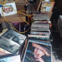 Huge Record Collection And Dj System Speakers 2 1200s Mixer Cd Player Coffen Speakers 