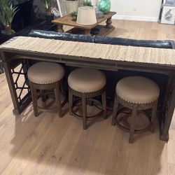 Sofa Table W/4stools 