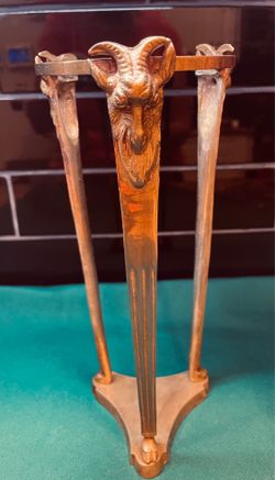 Antique solid brass decorative stand with Rams head and claw foot detailing