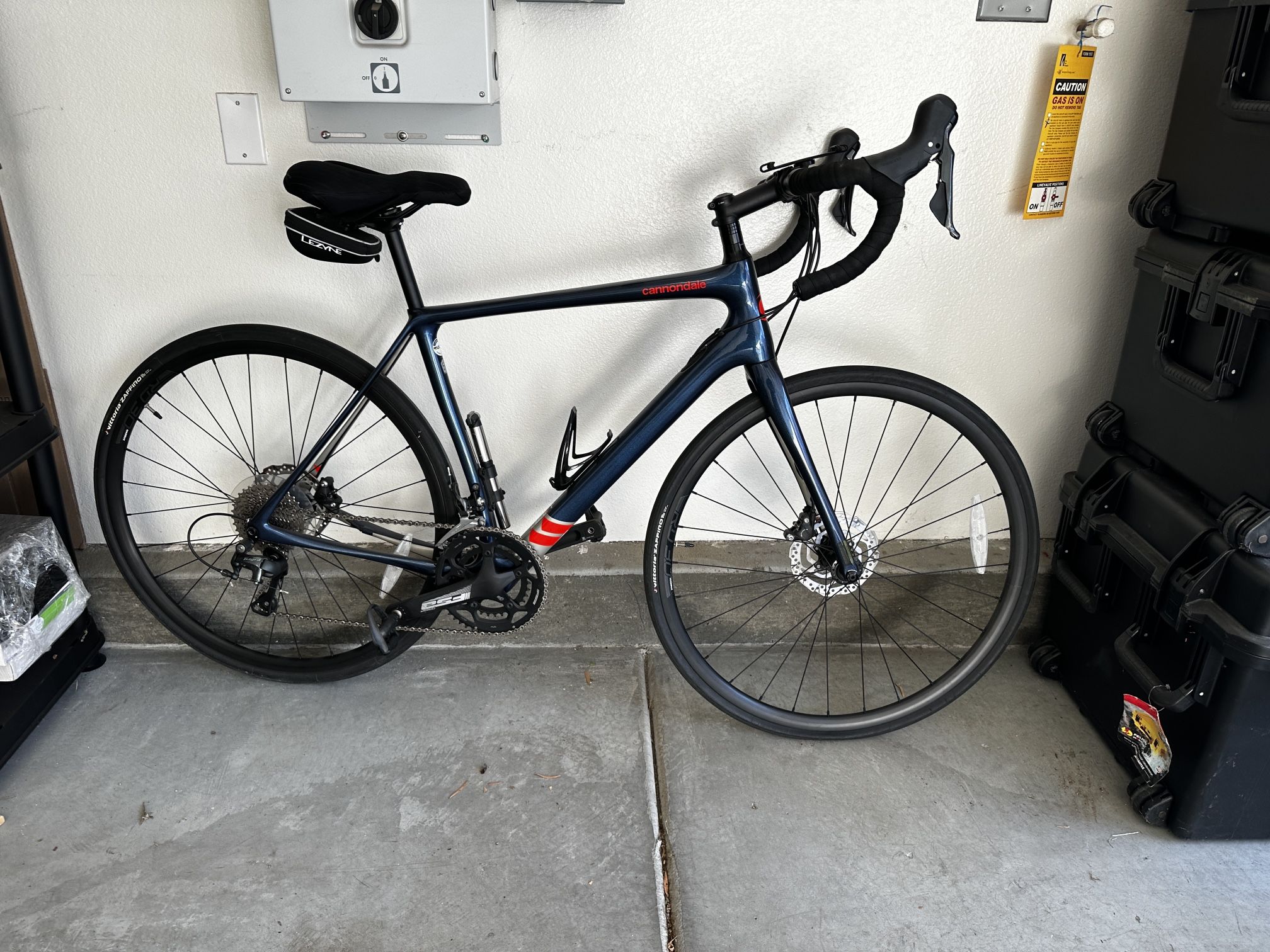 Perfect 2021 cannondale Synapse Carbon Tiagra 54cm