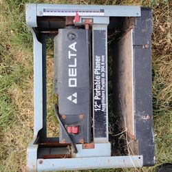 Delta 12" Portable Planer 