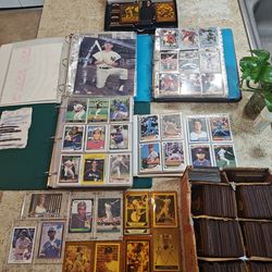 LARGE LOT OF UNGRADED BASEBALL CARDS, CARDS ARE FROM THE LATE 80'S - EARLY 90'S MLB ALL IN EXCELLENT CONDITION!
